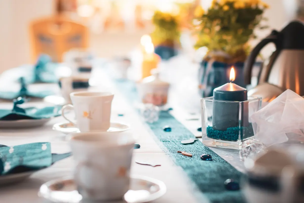 Comparing Set Menus and À La Carte for Date Night: Which Offers Better Value?